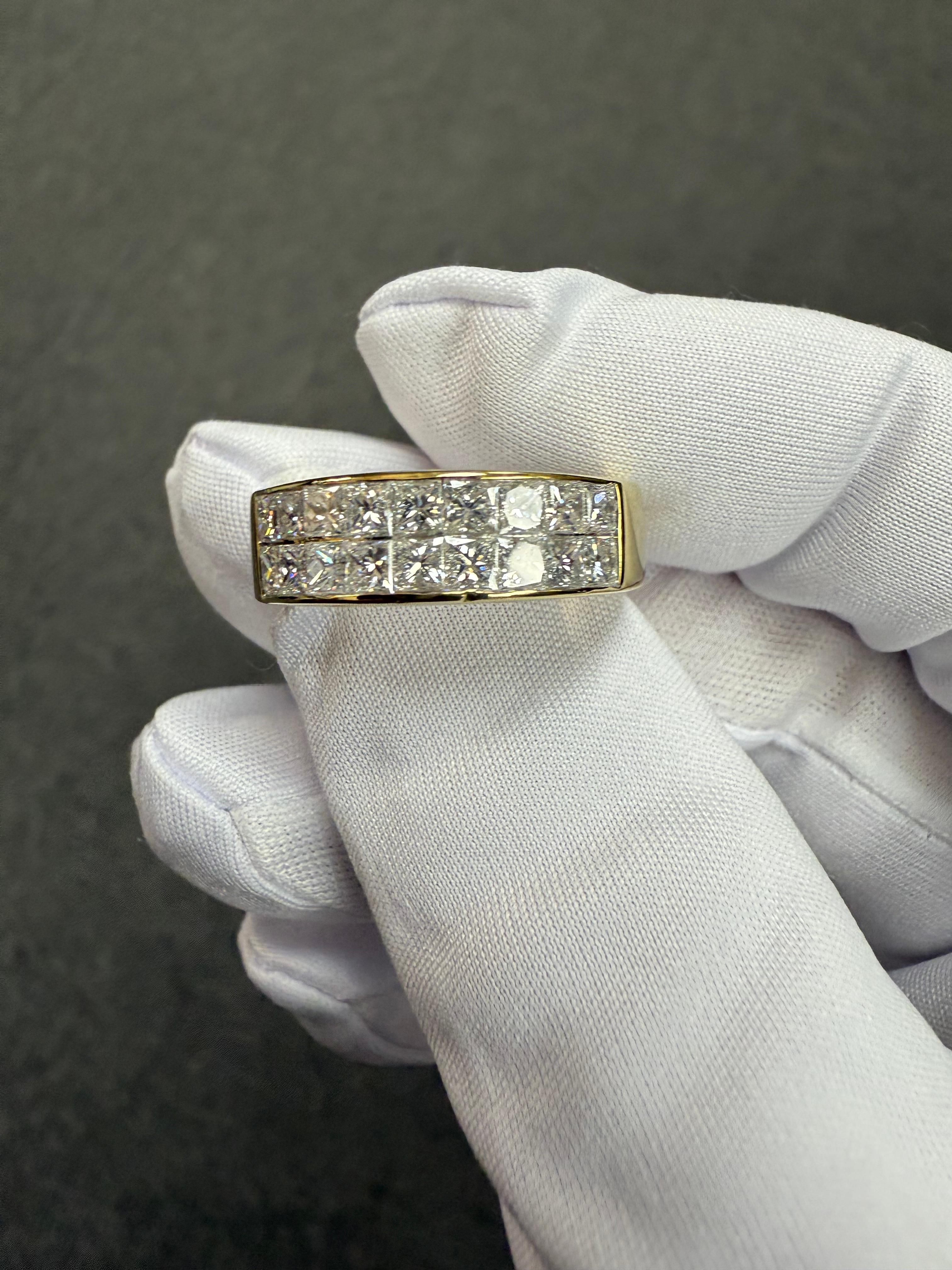 Anello Ambar con diamante quadrilione a due file in oro giallo 18k in vendita 2