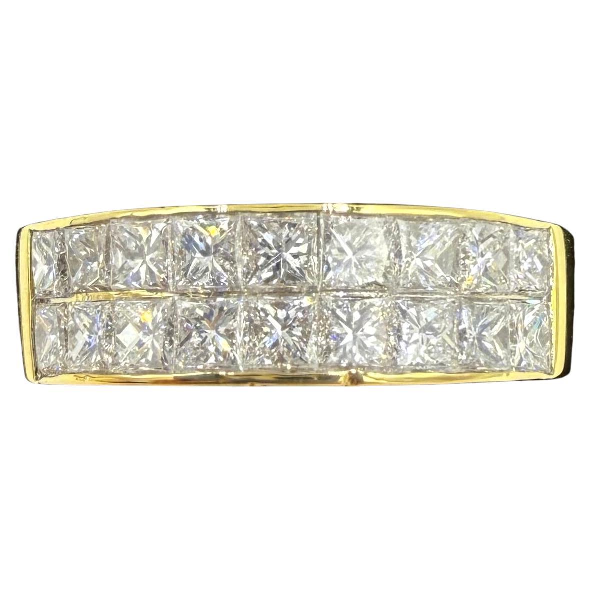 Anello Ambar con diamante quadrilione a due file in oro giallo 18k in vendita