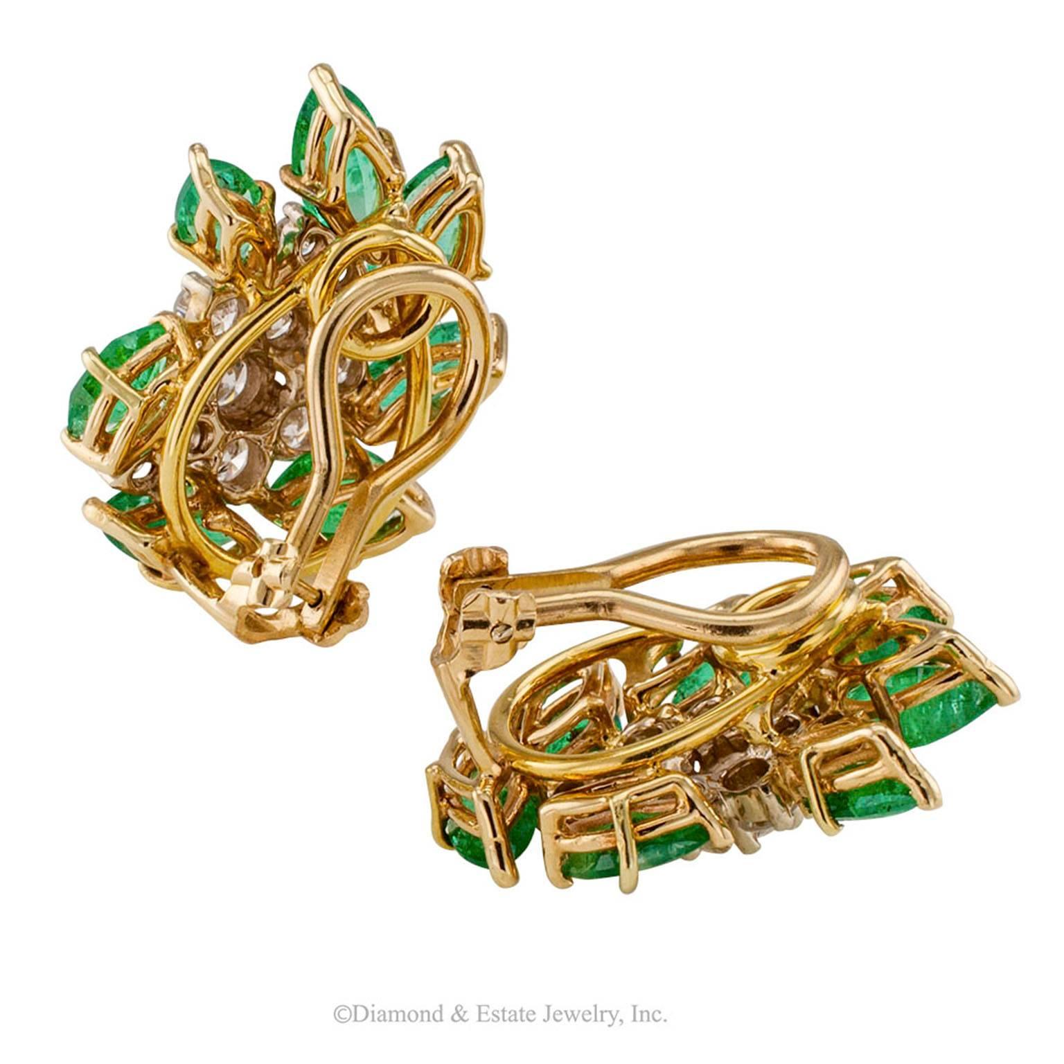 Women's 1970s Emerald Diamond Gold Ear Clips