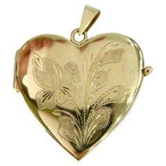 Vintage Large Iris Flower Heart Locket Pendant 14k Yellow Gold
