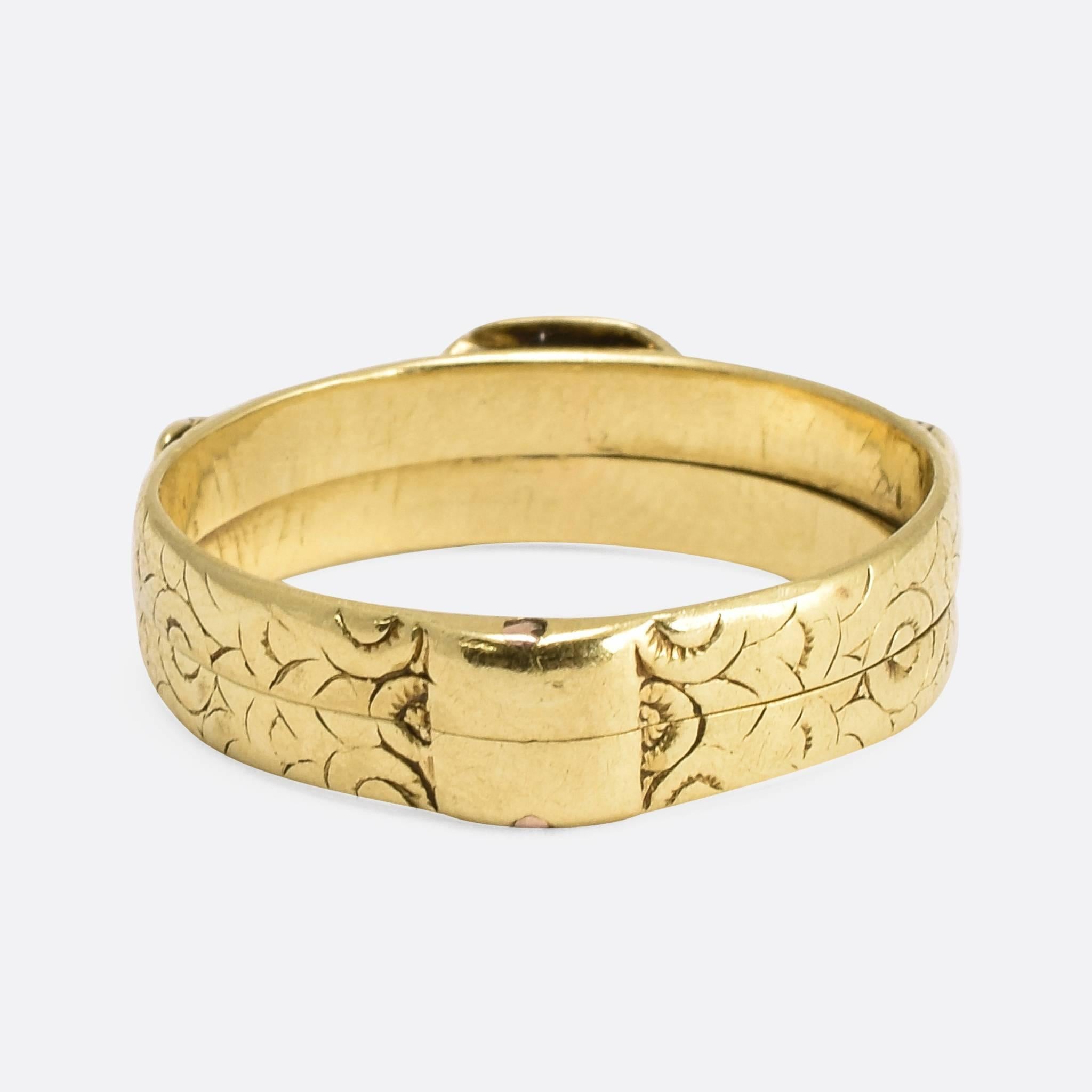 Early Victorian Gimmel Fede gold Handclasp Ring In Excellent Condition In Sale, Cheshire