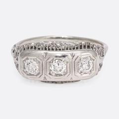 1930s Art Deco Trilogy Diamond Filigree Ring