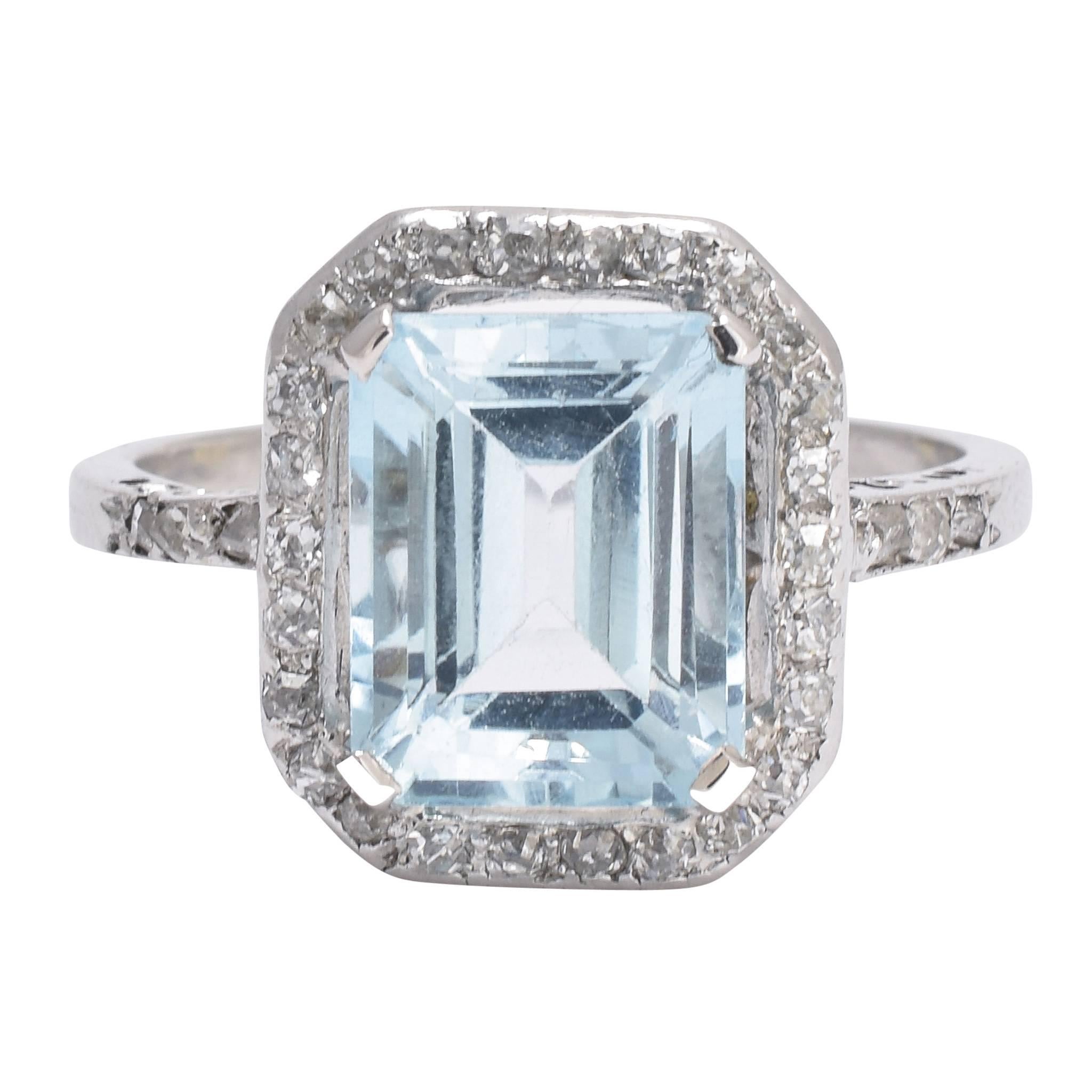 Antique Edwardian 4 Carat Aquamarine Diamond Platinum Engagement Ring