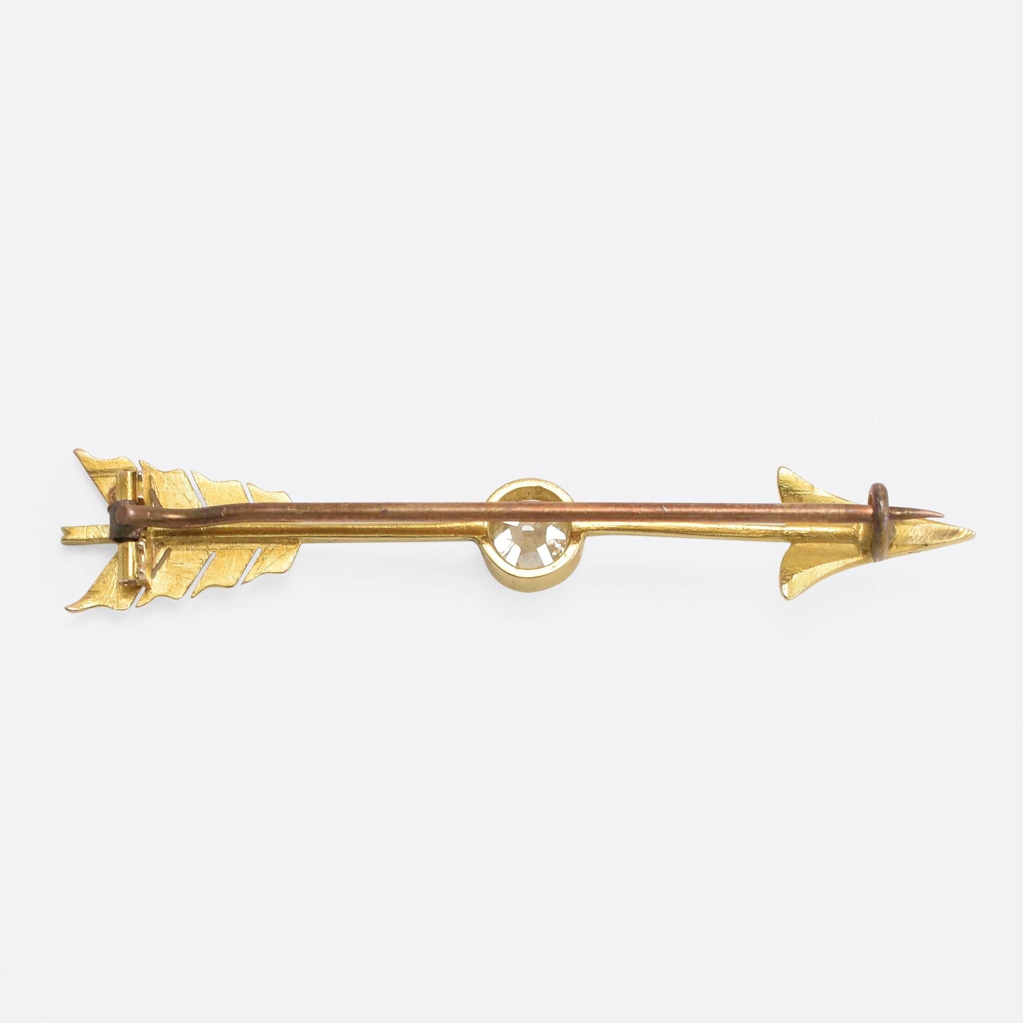 Antique Victorian Diamond Arrow Brooch In Excellent Condition In Sale, Cheshire