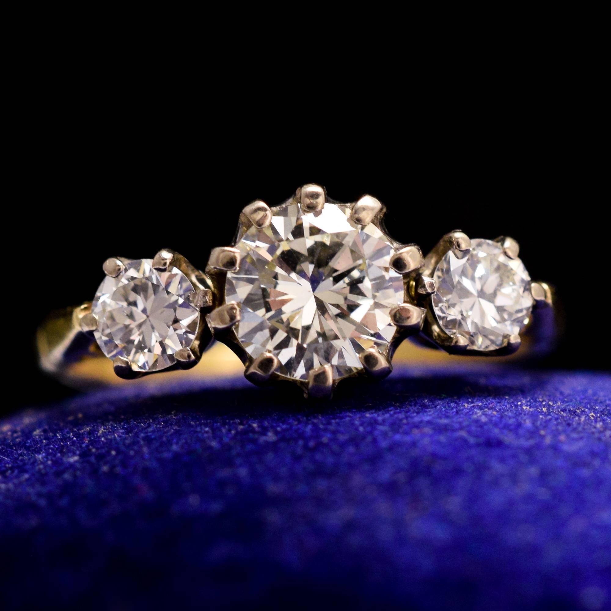 Round Cut Art Deco 1.5 Carat Diamond Trilogy Ring