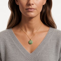 Pendentif œil en or jaune 18 carats avec émeraudes, diamants et quartz aventurine