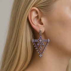 Boucles d'oreilles « Ascent » en or 18 carats recouvert d'un revêtement nano-céramique violet, serties de diamants