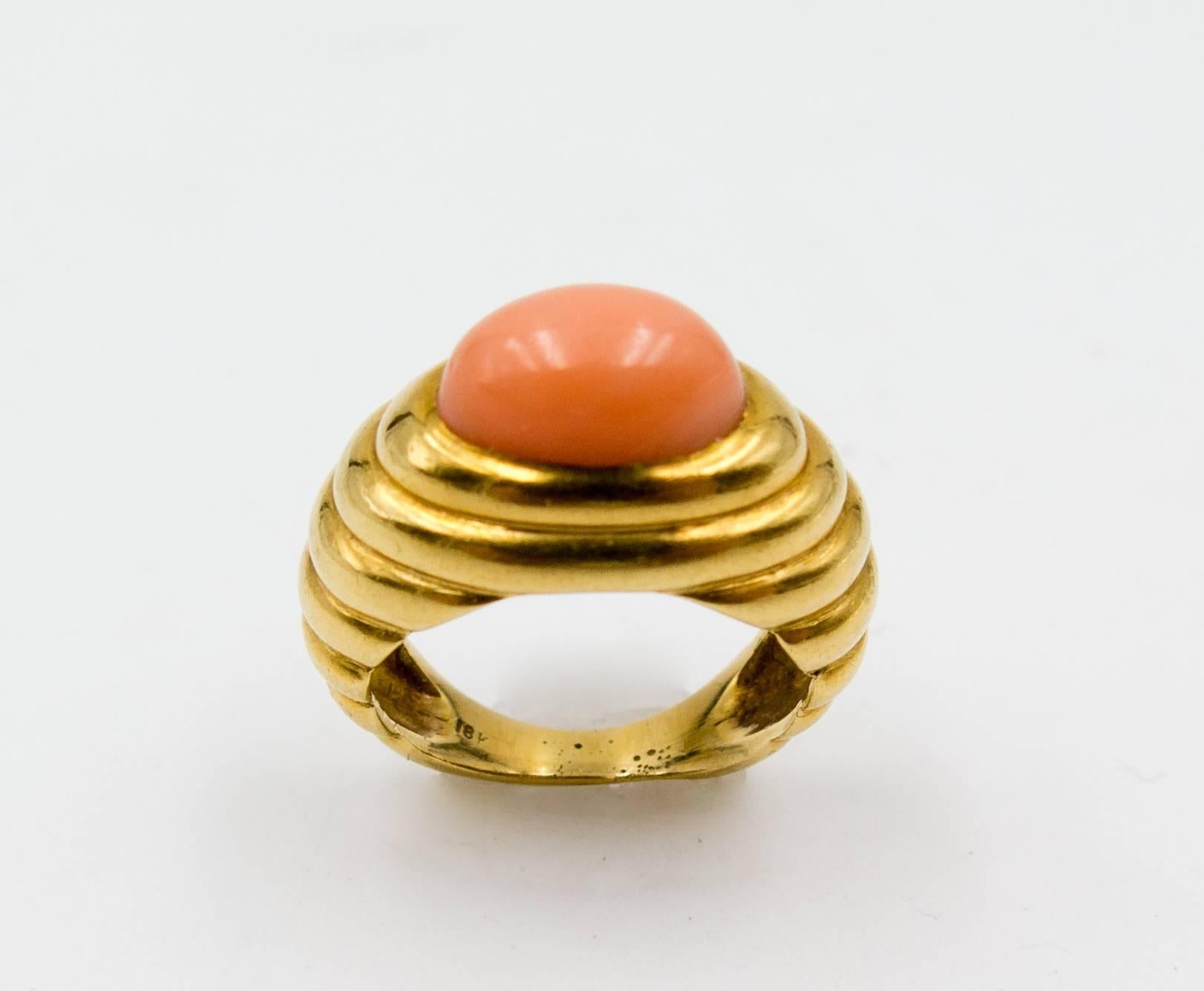 Angelsleder Koralle aus den 1970er Jahren  Ring aus Gold in Rosa im Zustand „Hervorragend“ in New York, NY