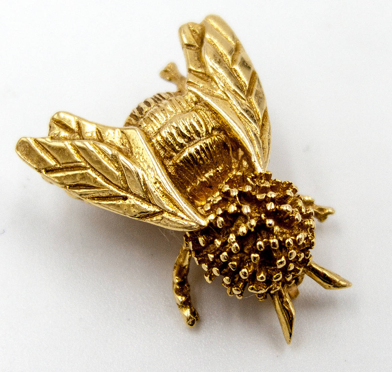 The bee was the symbol of Napoleon. Busy as a bee working way to improve and produce. It's always Spring with these delightful scatter pins on your lapel or shoulder.
They can be worn as a pair or individually. The smaller bees half the size