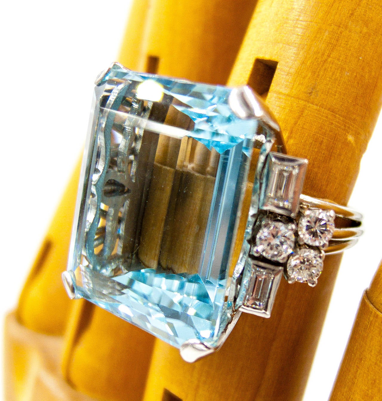 Women's 1950s Splashy 35 carat Aquamarine Diamond Platinum Cocktail Ring