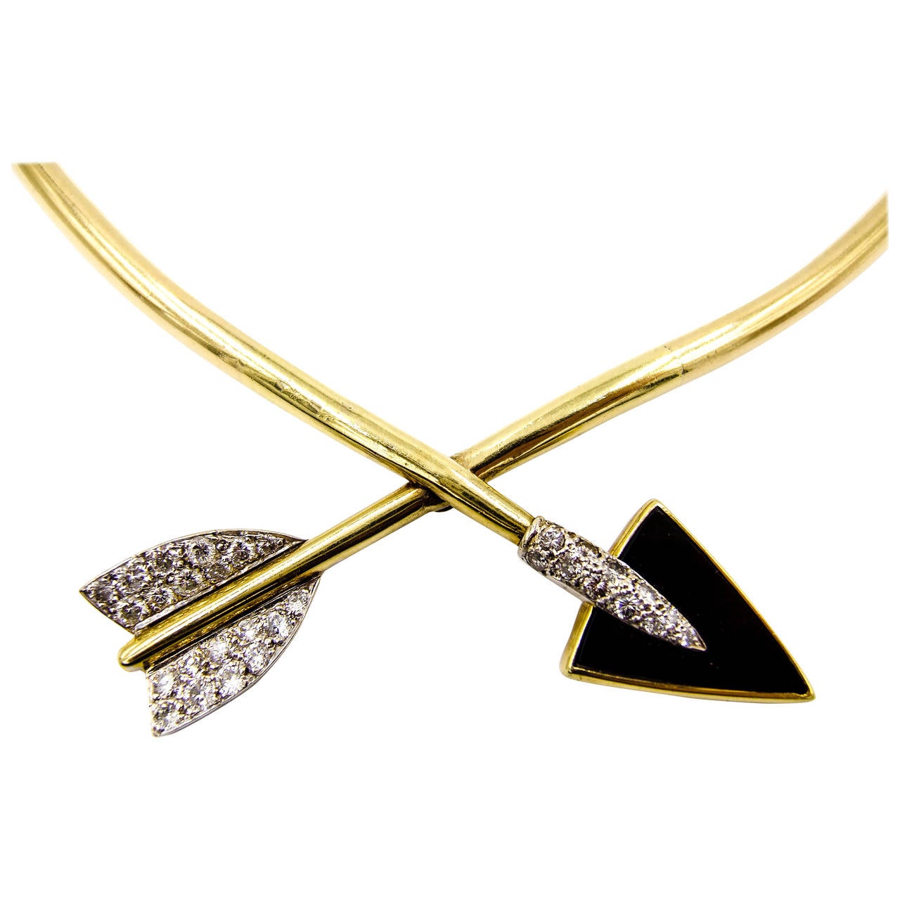La Triomphe Unusual Onyx Diamond Gold Arrow Necklace