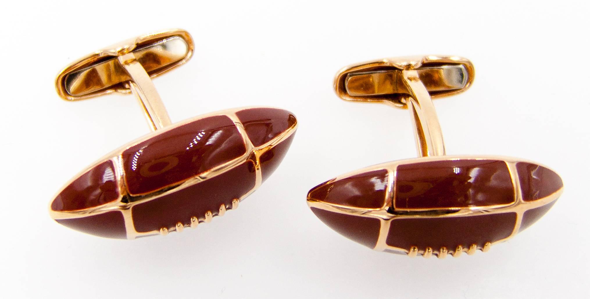 Enamel Gold Football Cufflinks In Excellent Condition In New York, NY