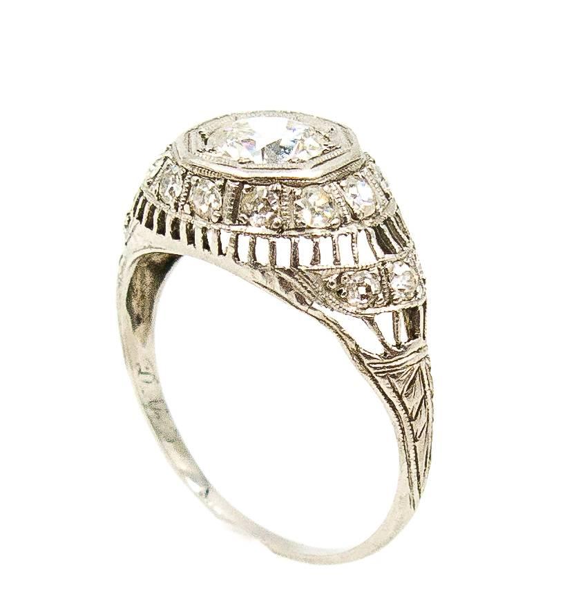 Women's 1926 Art Deco Diamond Platinum Engagement Ring