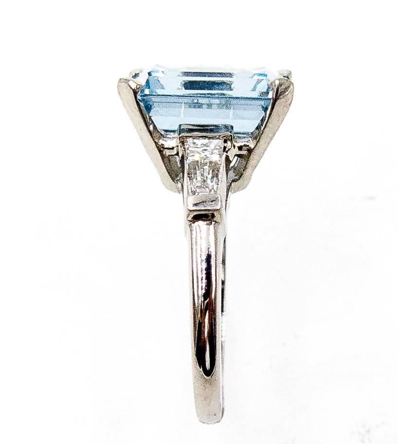 Pastel Aquamarine Baguette Diamond Platinum Ring In Excellent Condition In New York, NY