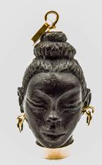 Elegant Ebony Gold Moor's Head Pendant