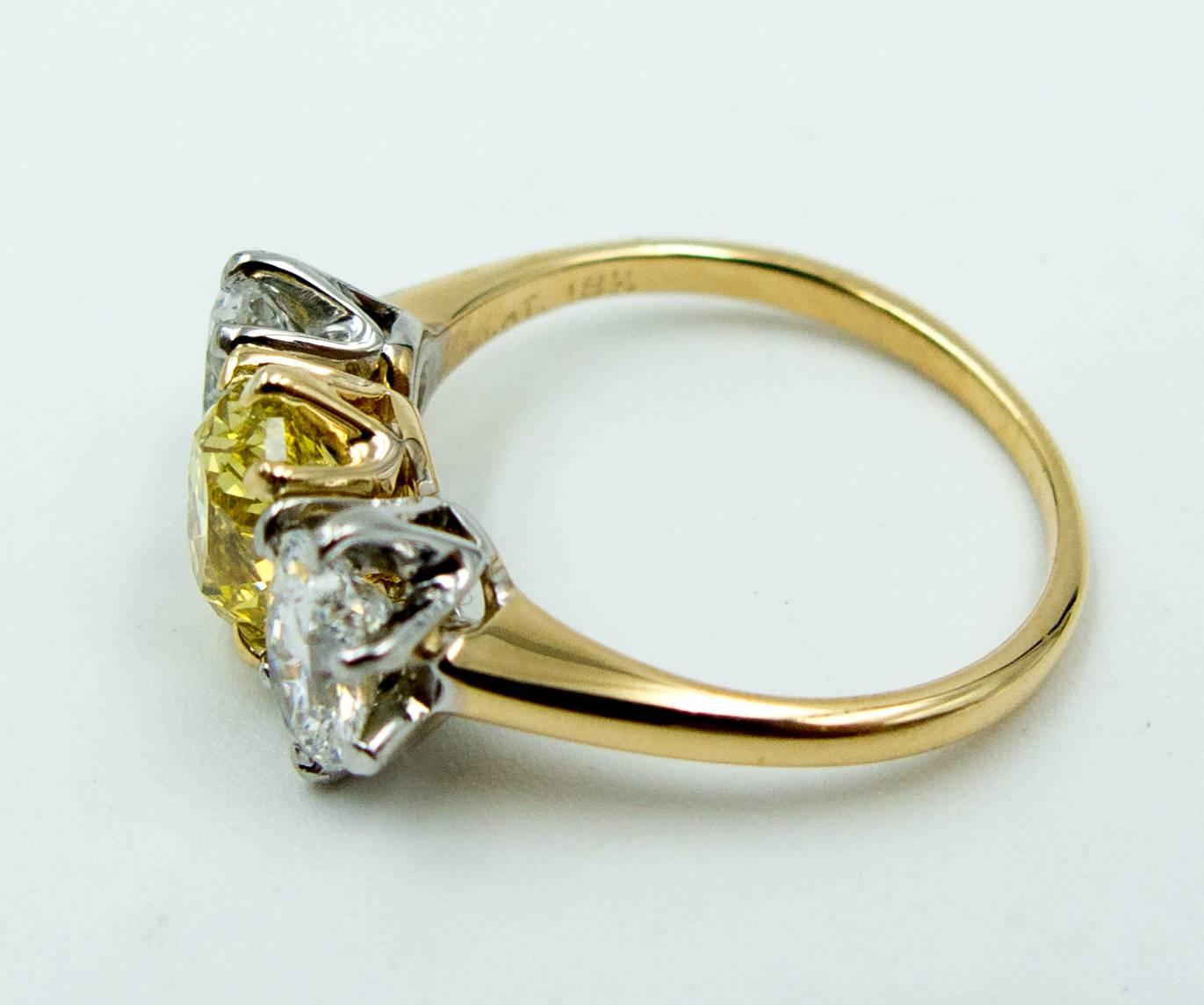 Women's or Men's Dazzling GIA Cert Natural Color Fancy Intense Yellow Diamond Three Oval Ring