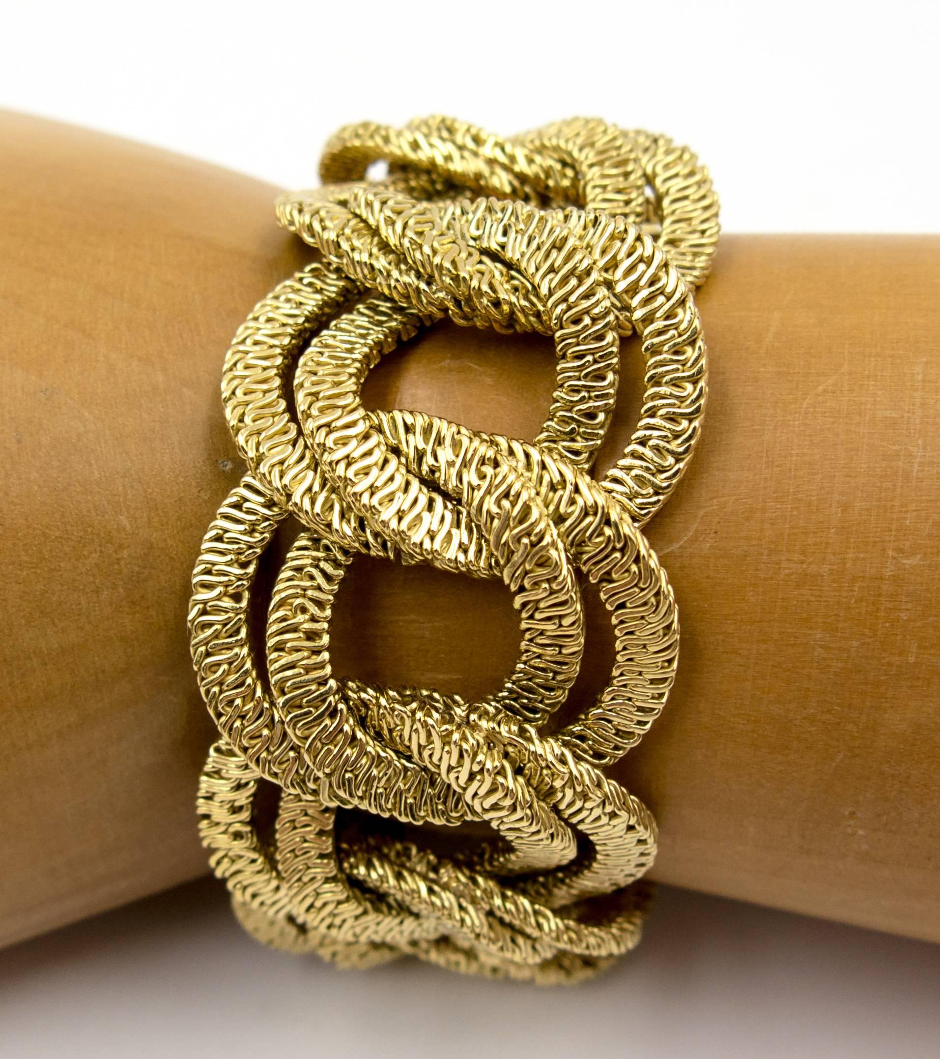  Italian Gold Braid Curb Link   Bracelet In Excellent Condition In New York, NY