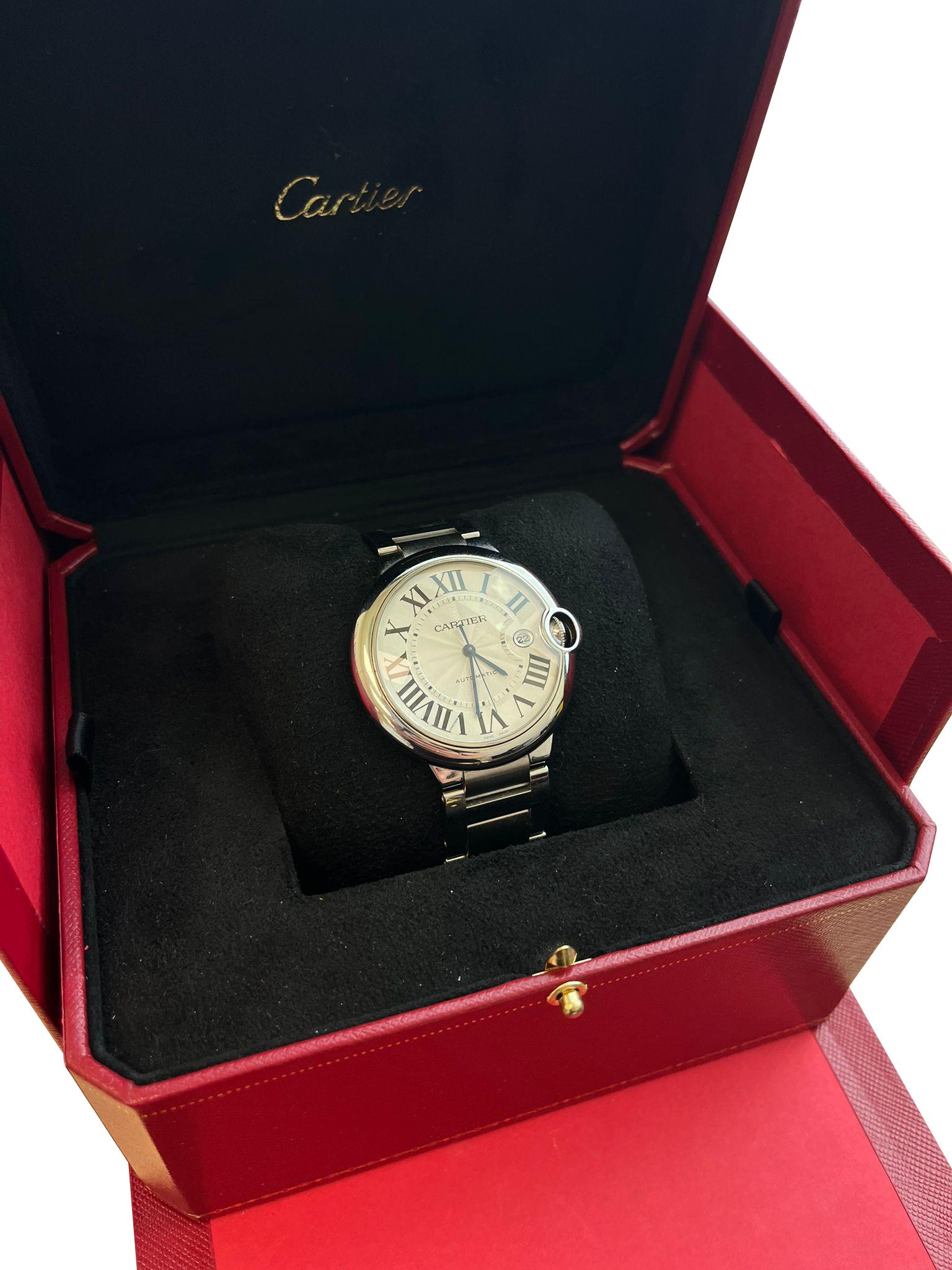 Orologio automatico Cartier Ballon Bleu de Cartier 42 mm con quadrante guilloché WSBB0049 In condizioni buone in vendita a Aventura, FL