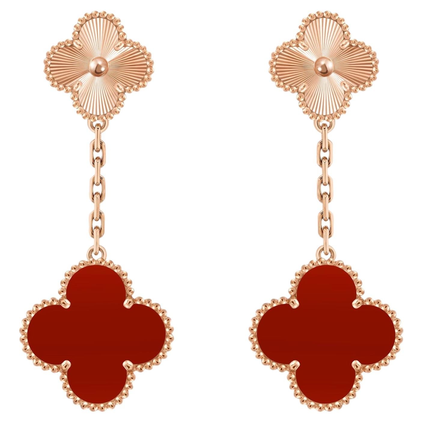 Does Van Cleef and Arpels have rose gold?