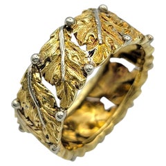 Vintage Buccellati Oak Leaf Cutout Band Ring in Two-Tone 18 Karat Yellow Gold
