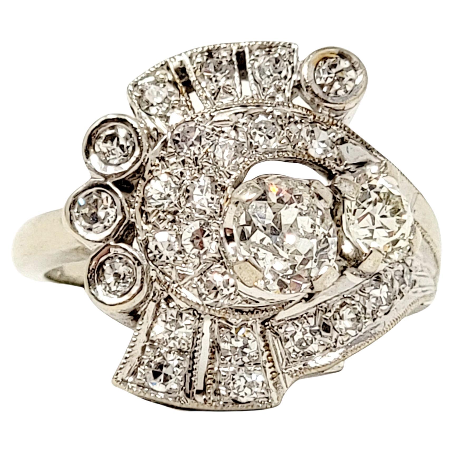 1,05 Karat Vintage Altminenschliff Diamant-Cluster-Ring 14 Karat Weißgold