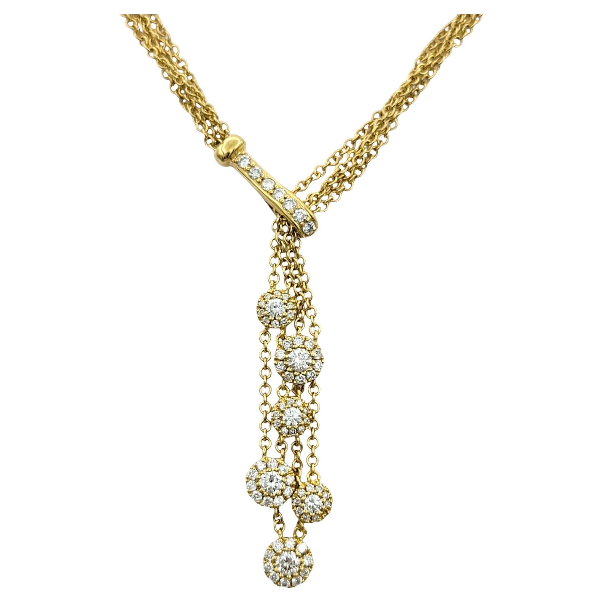 Mehrstrangige gestufte Diamant-Halo-Tropfen-Halskette aus 18 Karat Gelbgold im Angebot