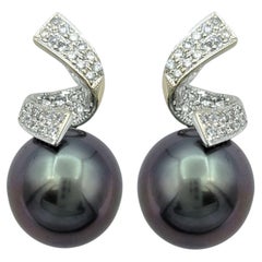 Black Tahitian Pearl and Pavé Diamond Ribbon Stud Earrings 18 Karat White Gold