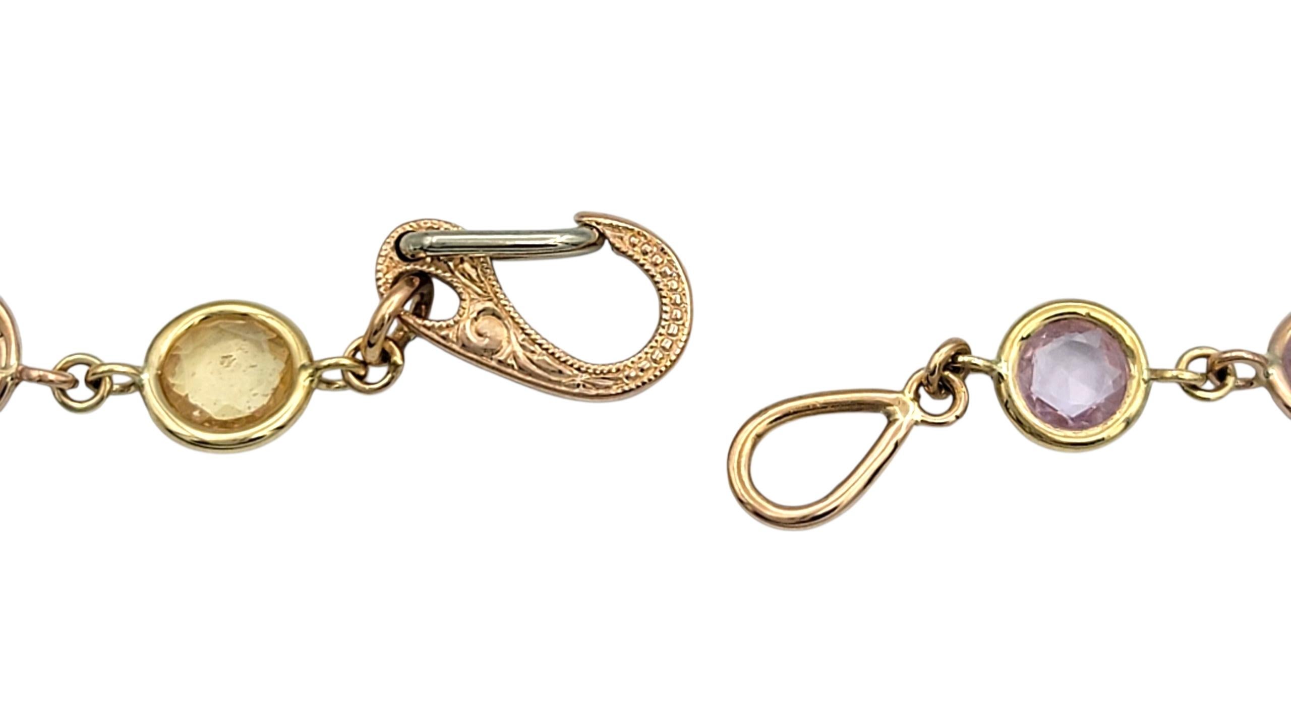 Collier à maillons en or tricolore 18 carats et saphir naturel multicolore taillé en rose en vente 2