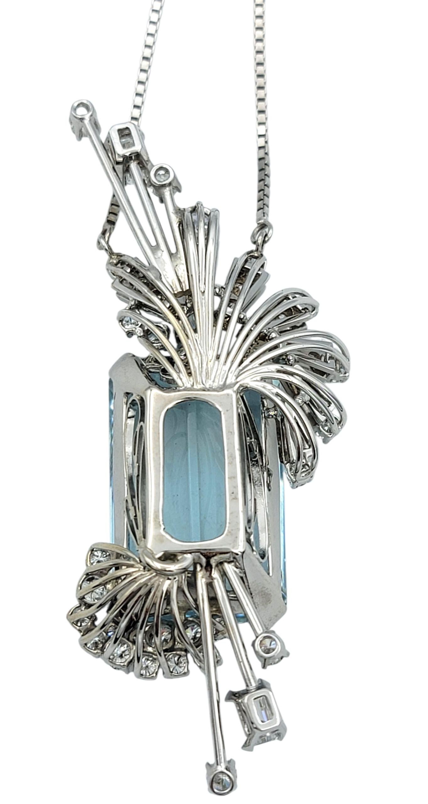 34,53 Karat Smaragdschliff Aquamarin-Anhänger Halskette mit Diamanten 14 Karat Gold im Angebot 4