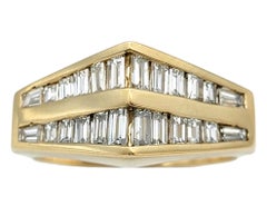 Multi Row Graduated Baguette Diamond Pyramid Band Ring in 14 Karat Yellow Gold