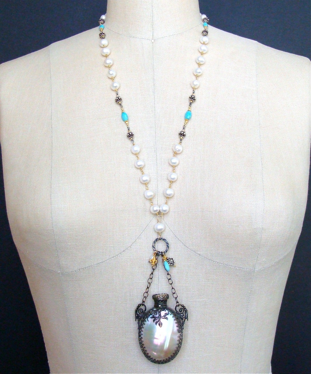 Mother of Pearl Chatelaine Scent Bottle Pearls Turquoise Necklace In New Condition In Colleyville, TX
