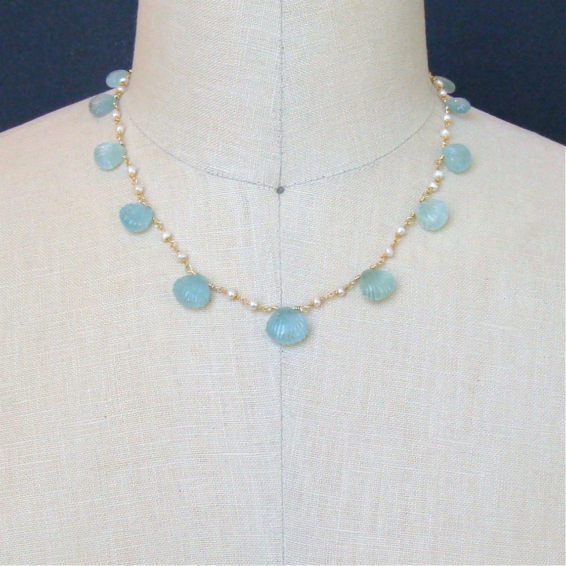 Carved Aquamarine Shell Freshwater Seed Pearl Choker Necklace In New Condition In Colleyville, TX