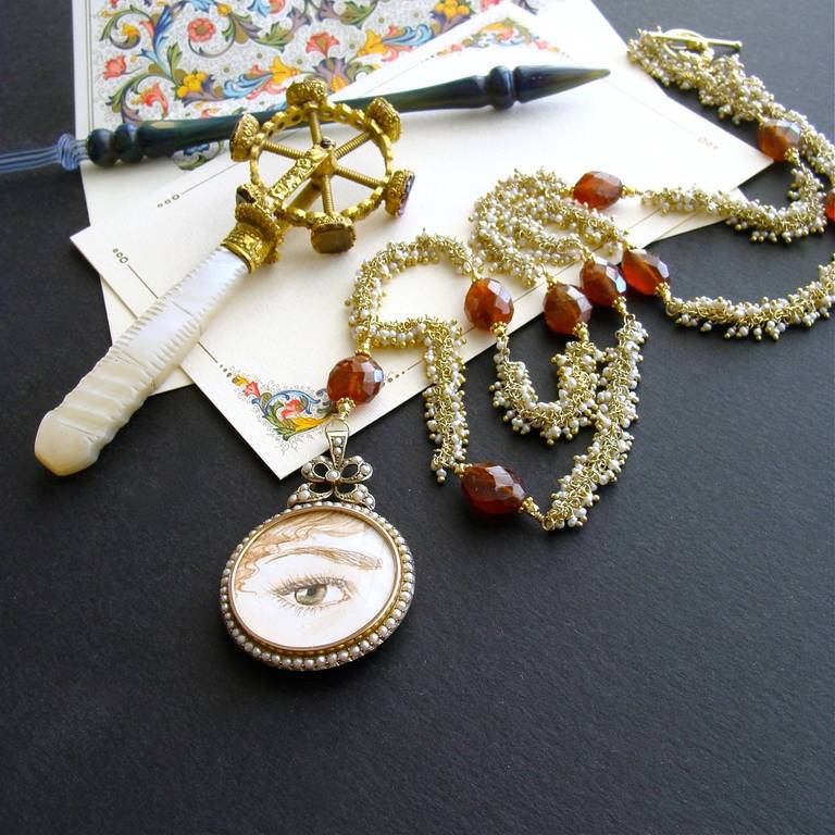 eye locket