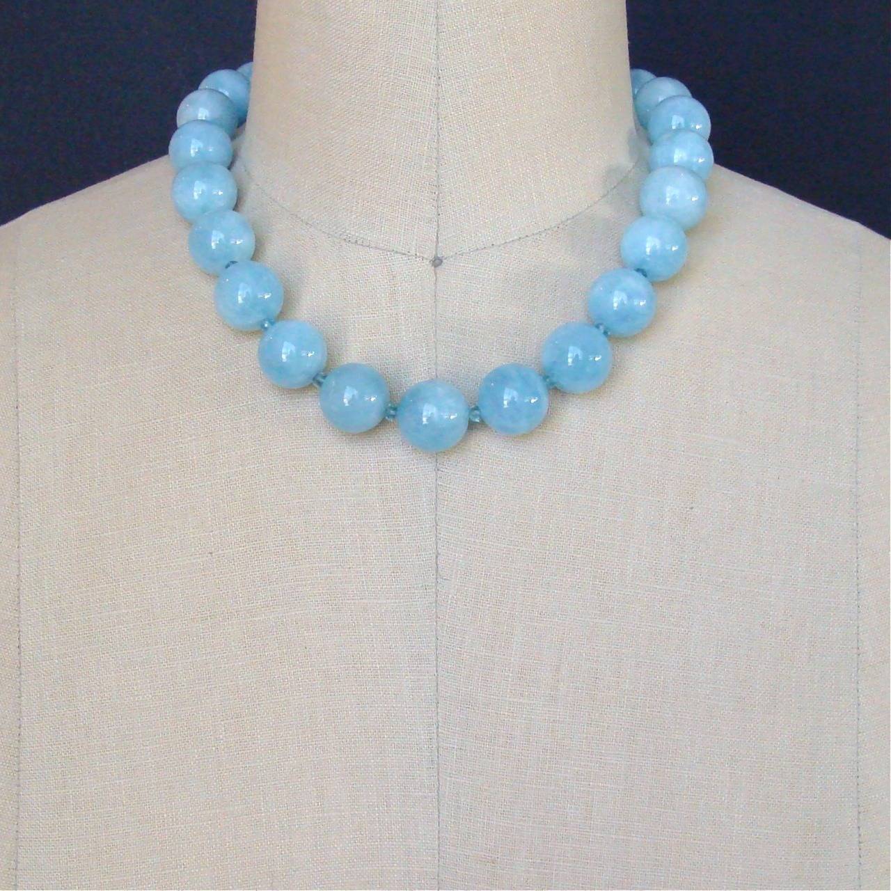 Women's Aquamarine London Blue Topaz Pearl Clasp Bevin Necklace