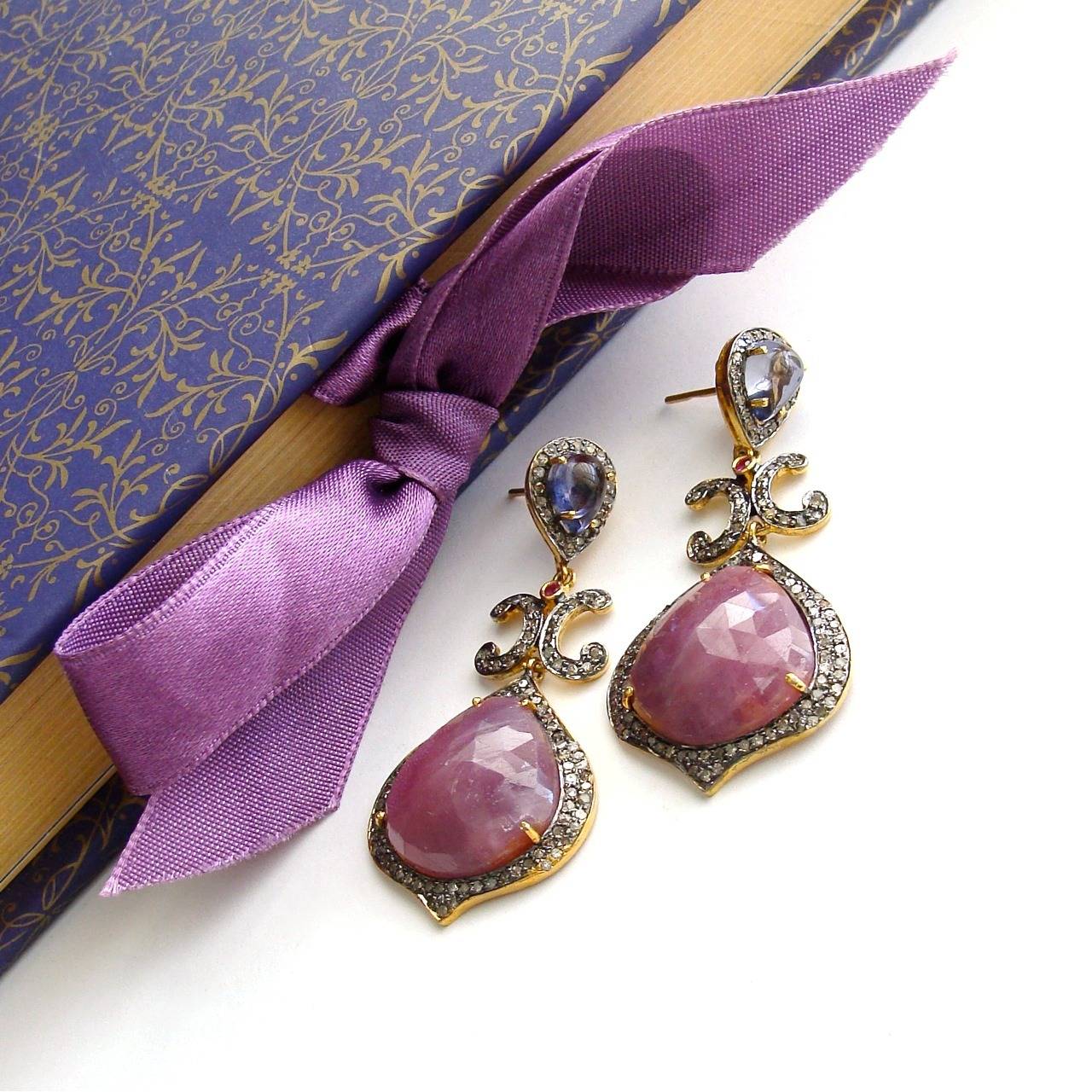 Raspberry Pink Violet Sapphire Diamond Candace Earrings In New Condition In Colleyville, TX