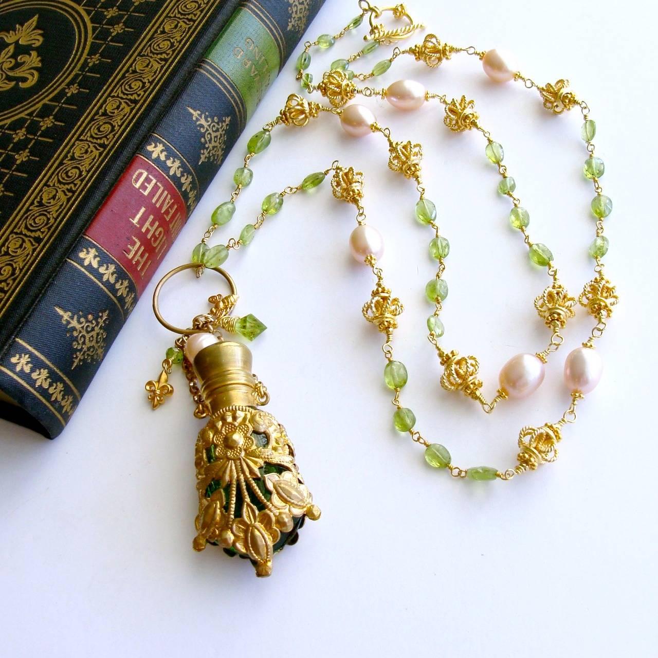 Victorian Chatelaine Scent Bottle Necklace Peridot Pink Pearls In New Condition In Colleyville, TX