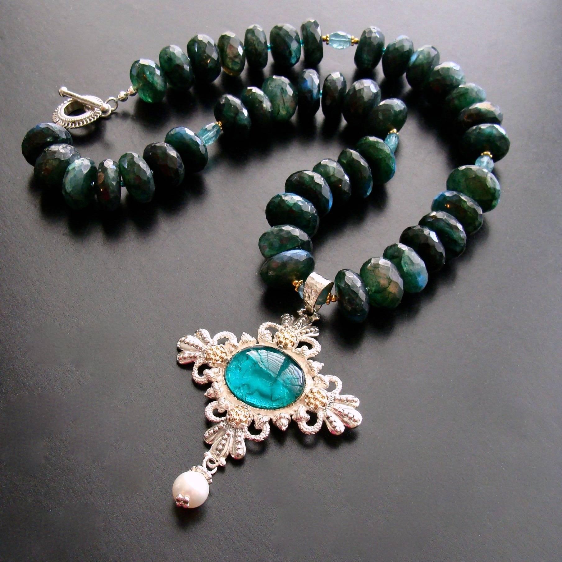 Neoclassical Apatite Green Labradorite Venetian Glass Intaglio Pendant Necklace For Sale