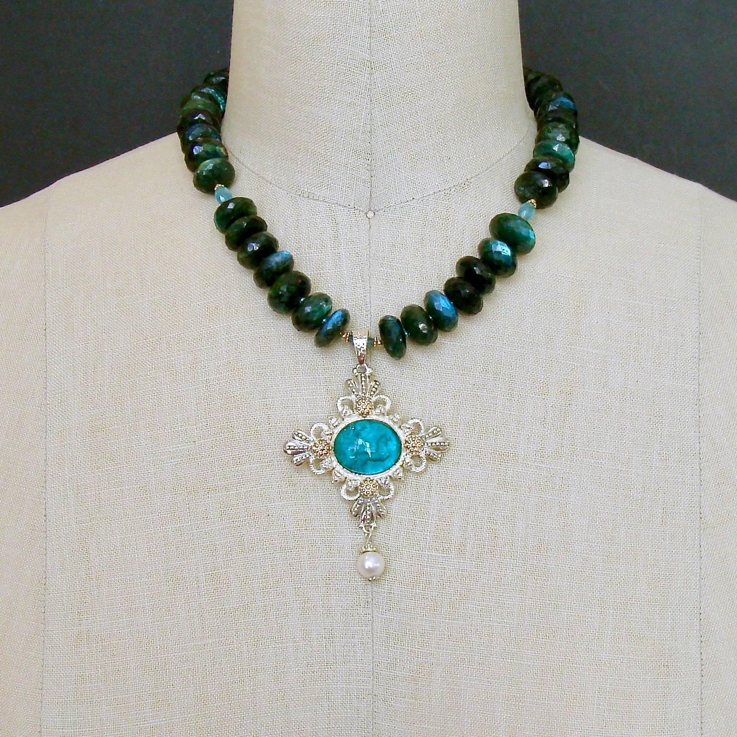 Apatite Green Labradorite Venetian Glass Intaglio Pendant Necklace For Sale 1