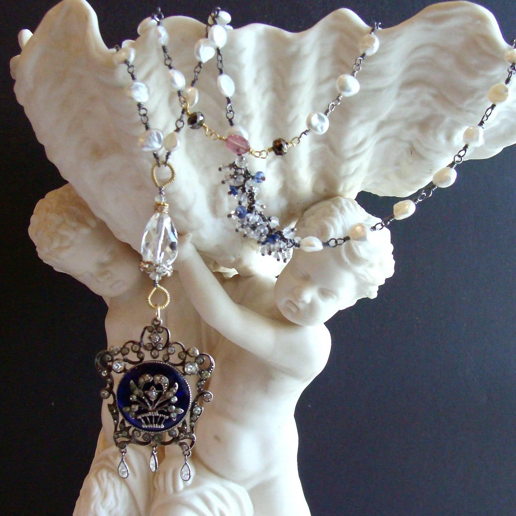 Keishi Pearls Halskette mit Kyanit, Bergkristall, georgischem Emaille und Silber Damen im Angebot
