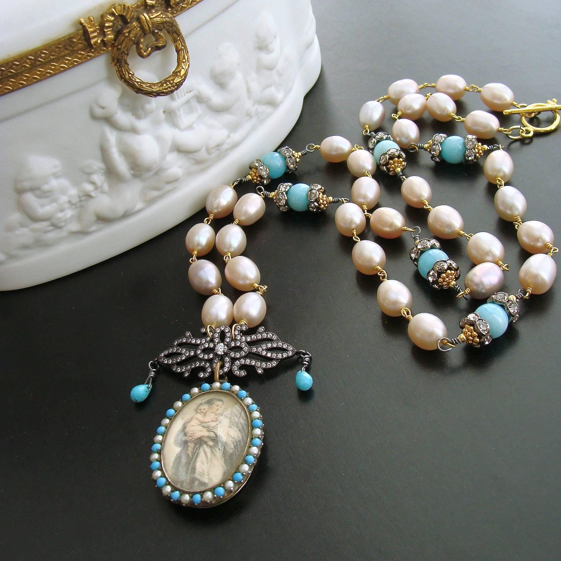 Médaillon de deuil victorien Madonna et enfant en perles d' amazonite turquoise Neuf - En vente à Colleyville, TX