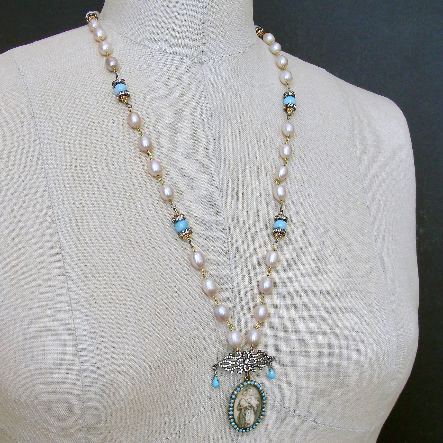 Médaillon de deuil victorien Madonna et enfant en perles d' amazonite turquoise en vente 1