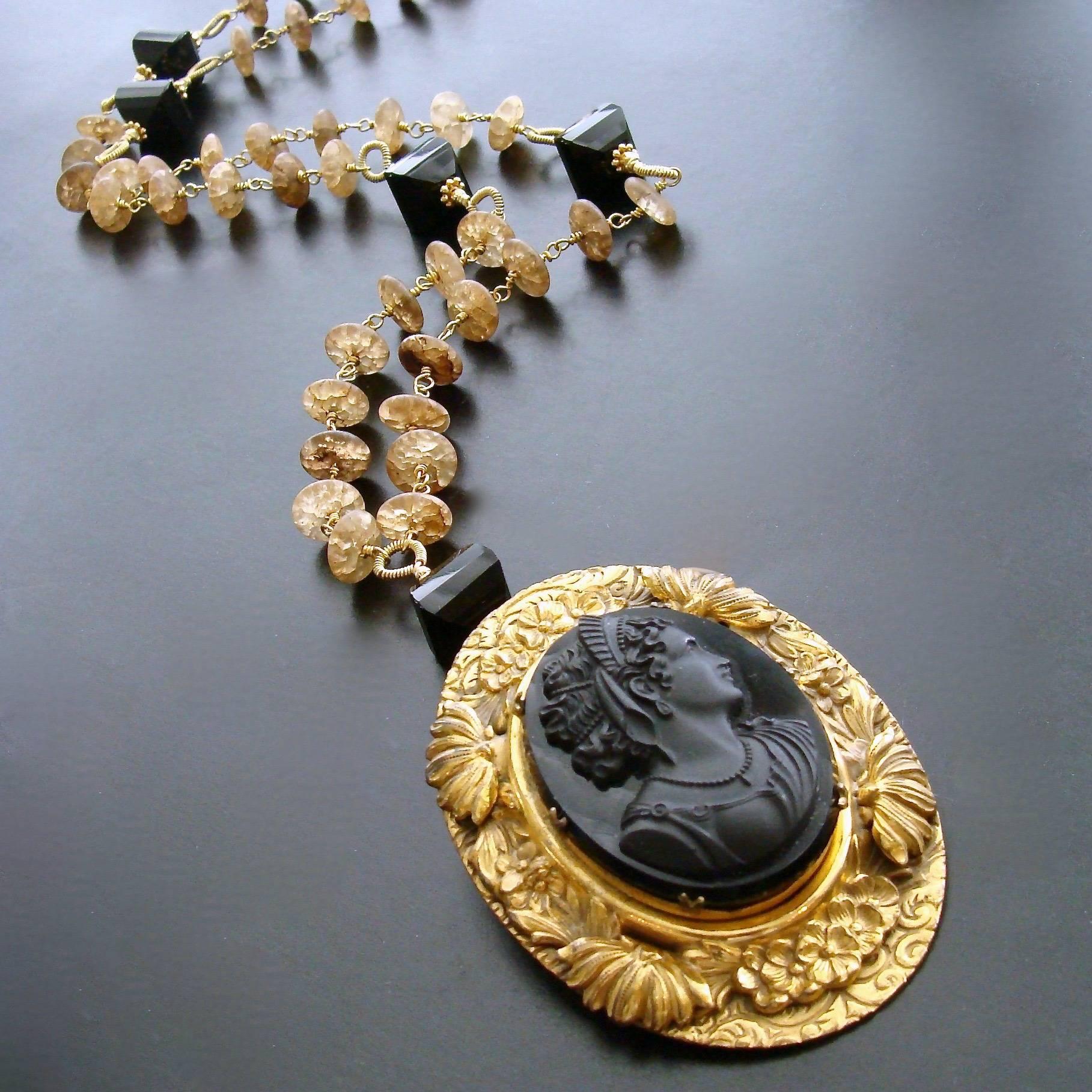 Amber Quartz Onyx Necklace Victorian Onyx Cameo Brooch Pendant In New Condition In Colleyville, TX