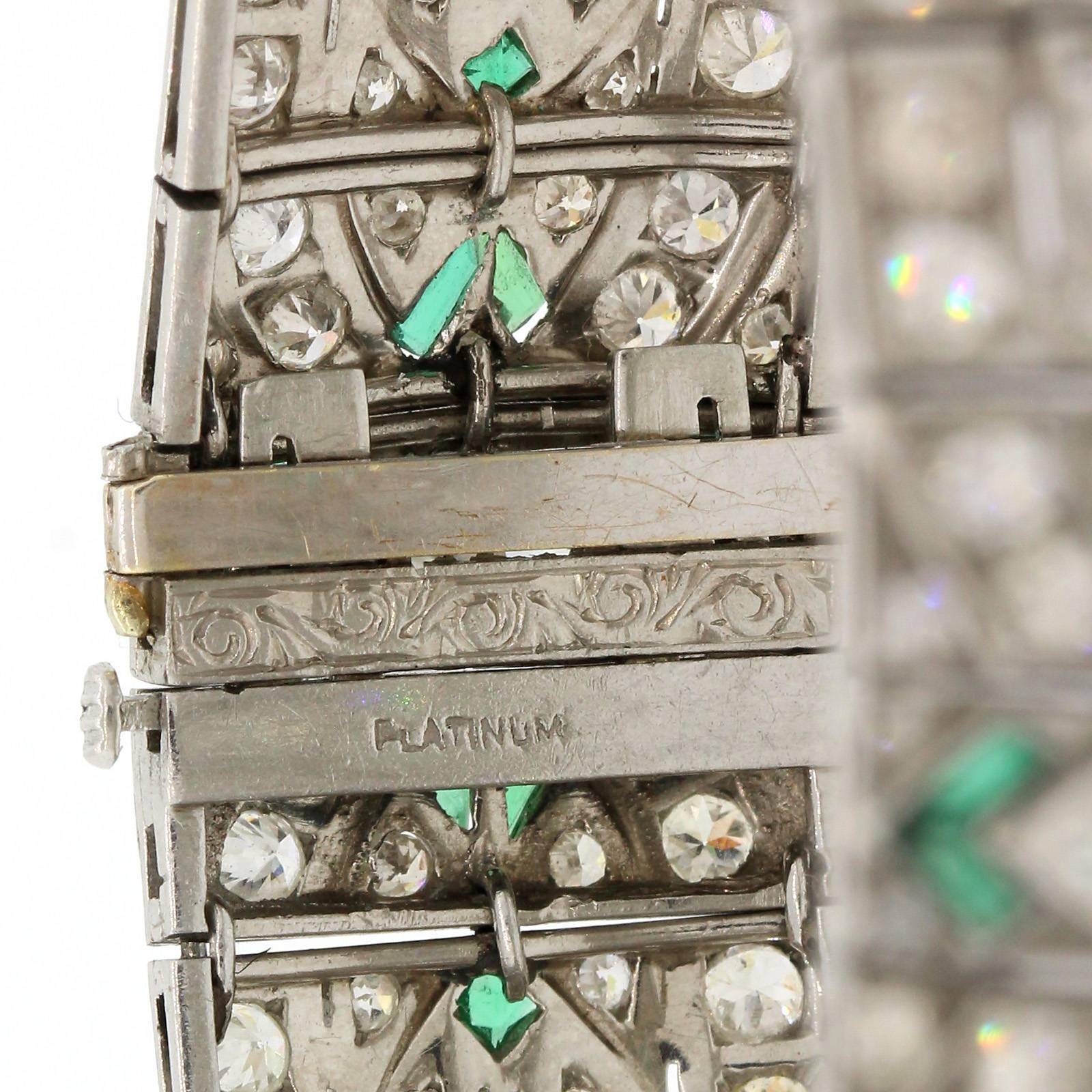 12.50 Carat Old Diamond Art Deco Platinum Bracelet In Good Condition For Sale In Beverly Hills, CA