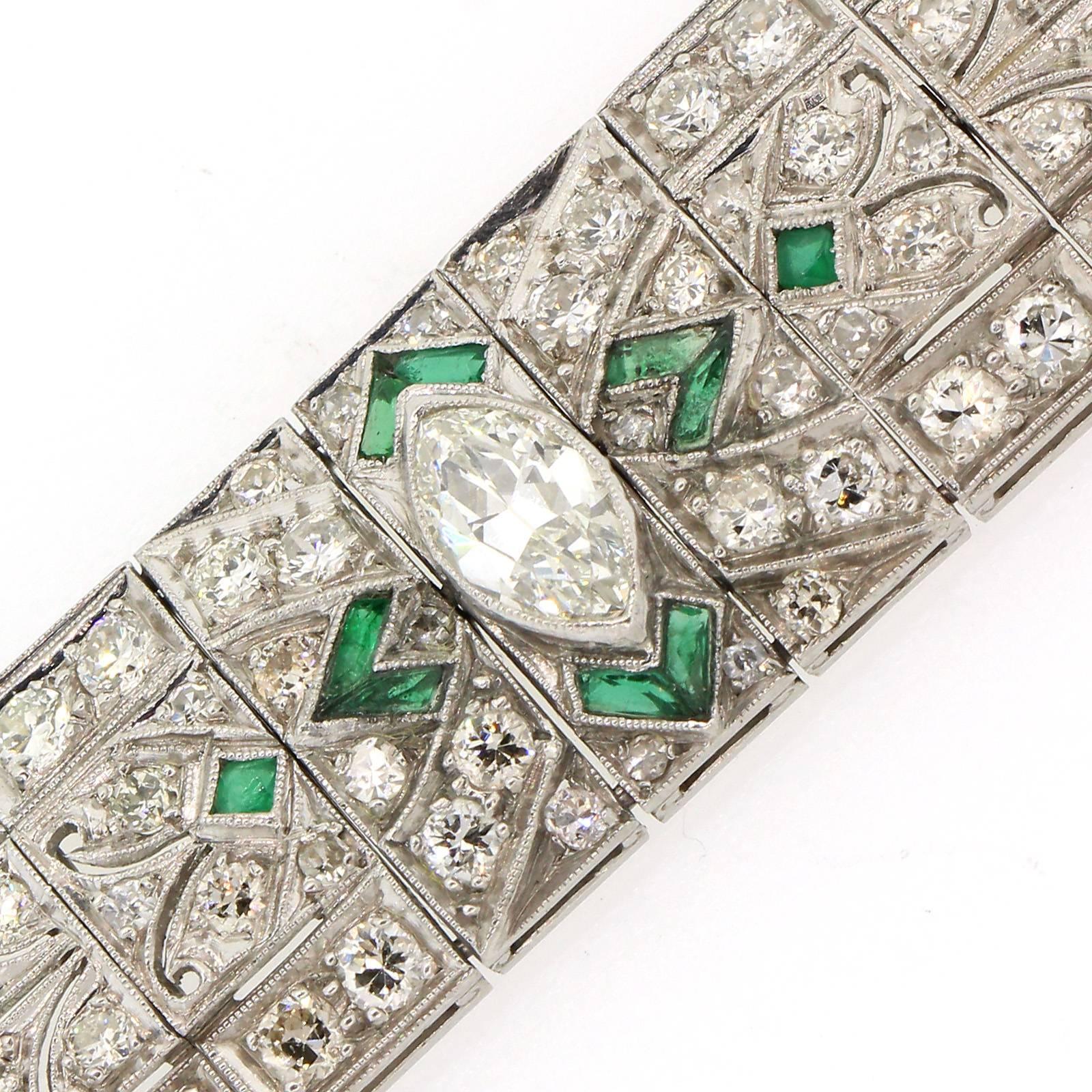 Women's 12.50 Carat Old Diamond Art Deco Platinum Bracelet For Sale