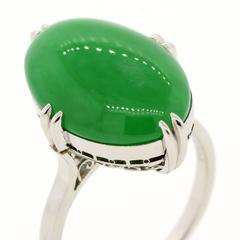 Cabochon Jadeite Platinum Ring