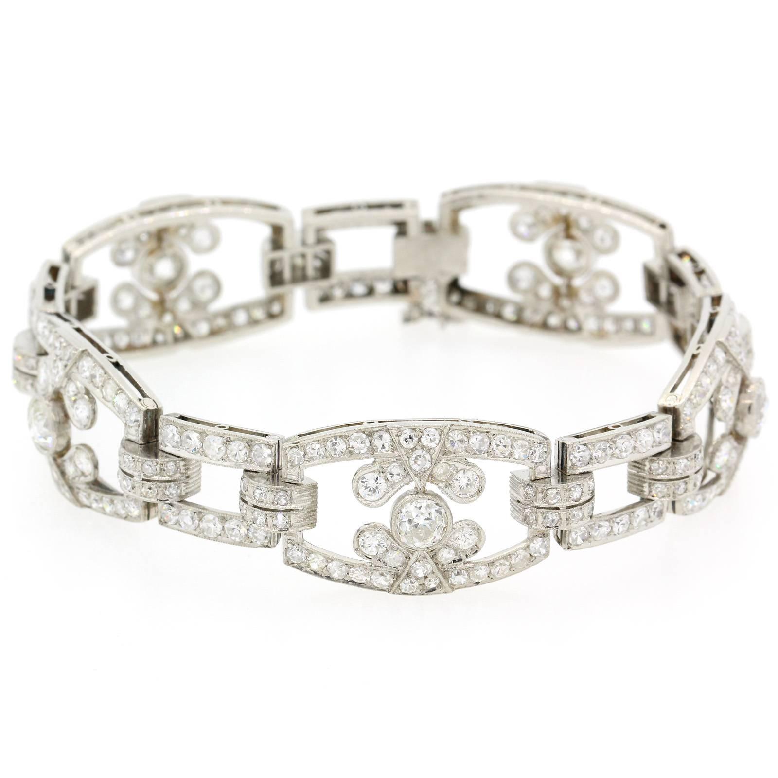 Art Deco 1940s Diamond Platinum Link Bracelet
