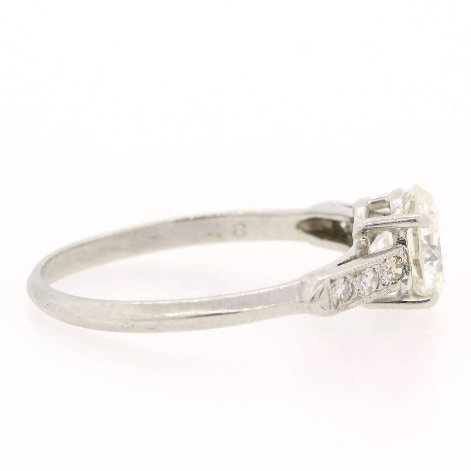 Vintage 1.11 carat Round Diamond Platinum Engagement Ring In Excellent Condition In Beverly Hills, CA