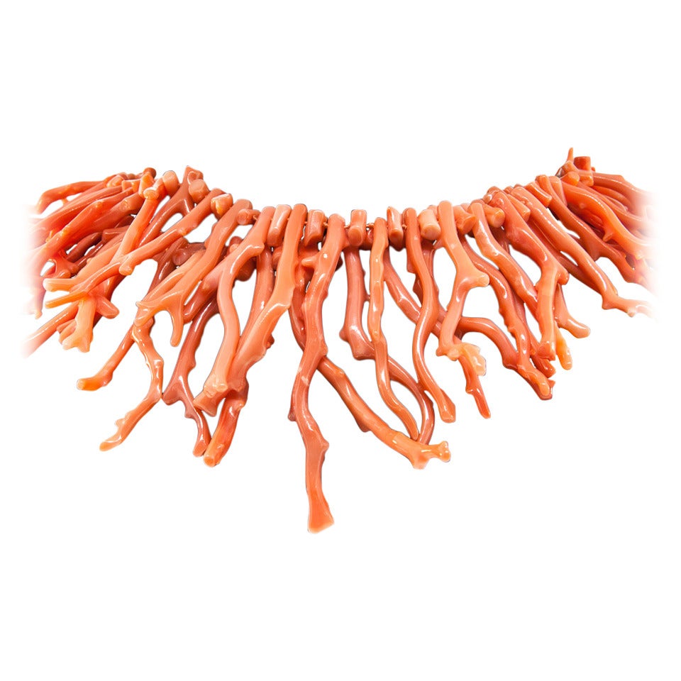 1970s Cascading Coral Sea Side Beaded Necklace For Sale at 1stdibs