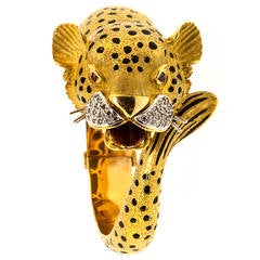 1970s Ruby Diamond Gold Jaguar Bracelet