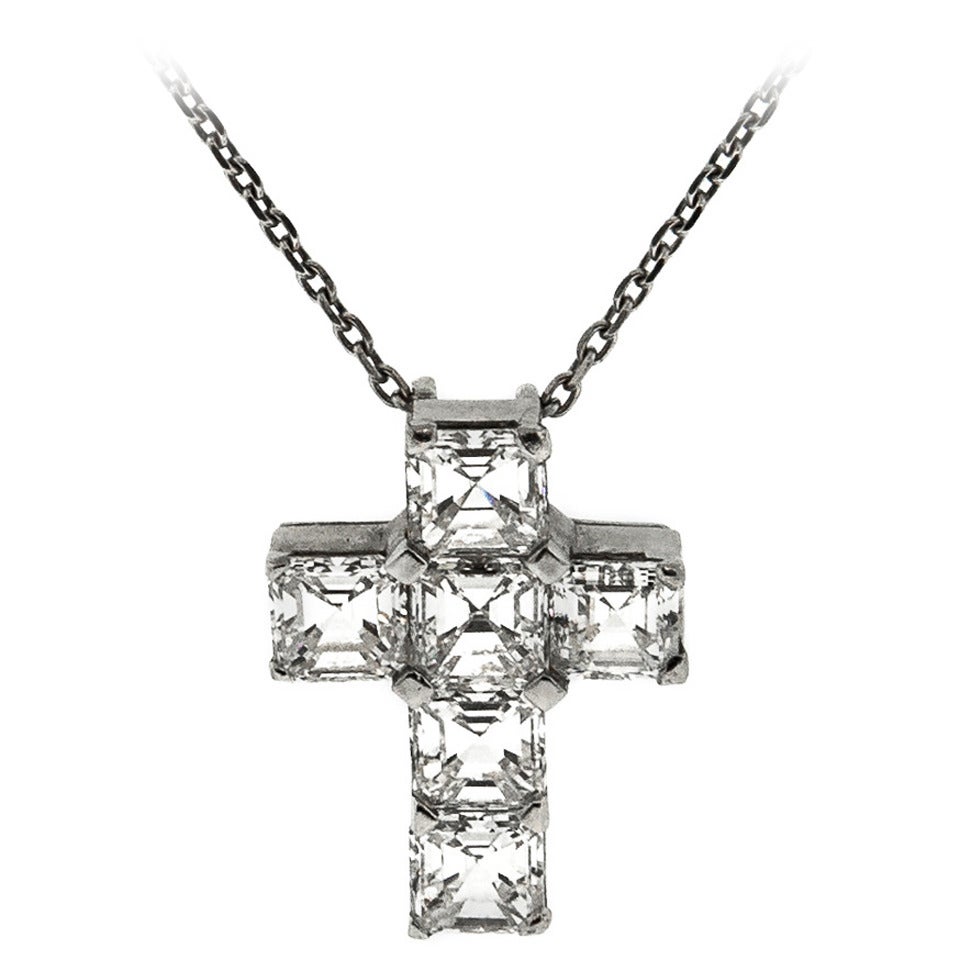 David Morris Emerald Cut Diamond Platinum Cross Pendant